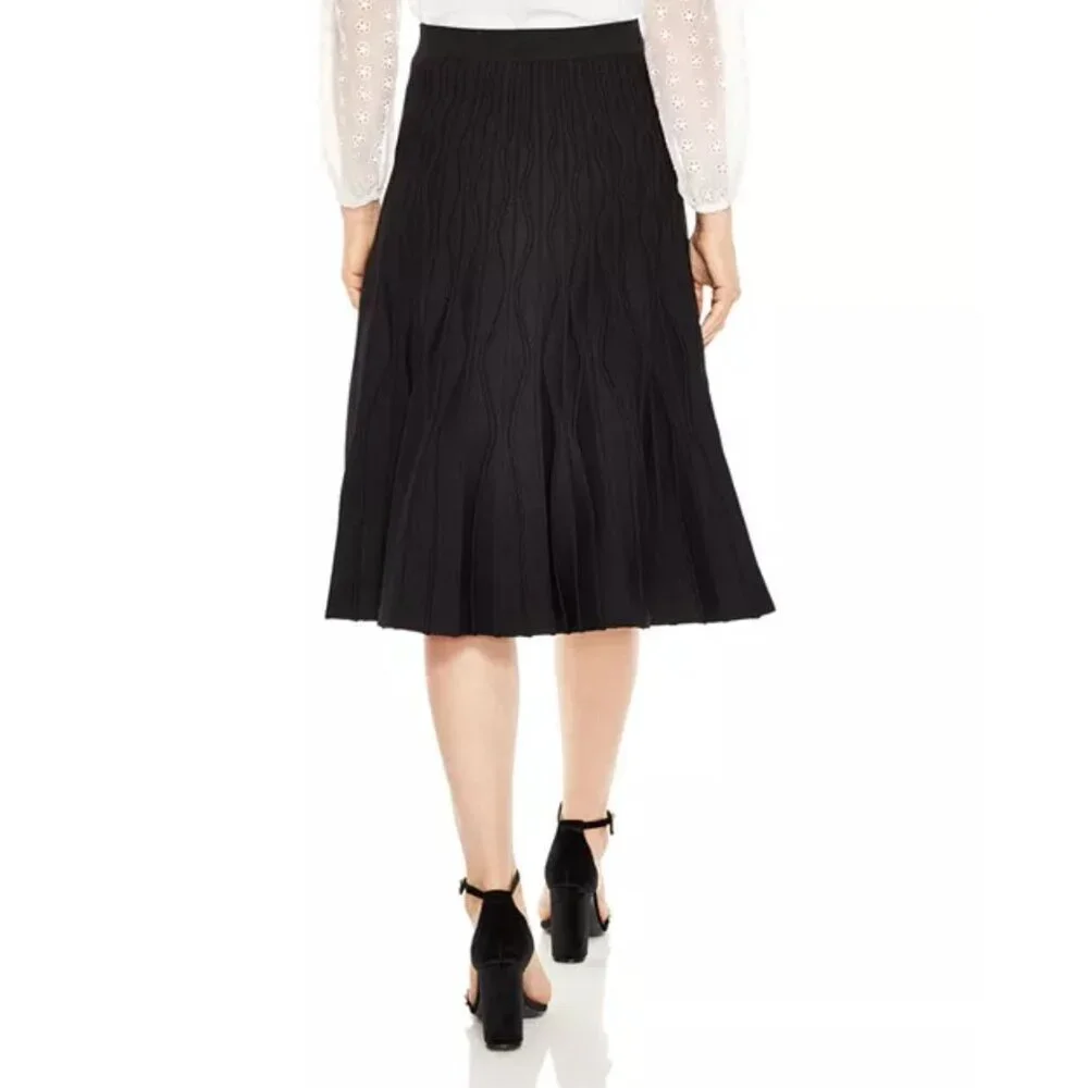 Sandro Henzo Textured Black Midi Skirt Size 1 (Small) - Picture 2 of 6